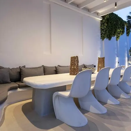 Serenity Psarou Mykonos Villa *