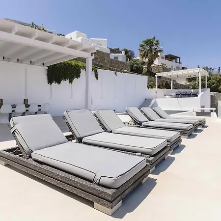 Serenity Psarou Mykonos *